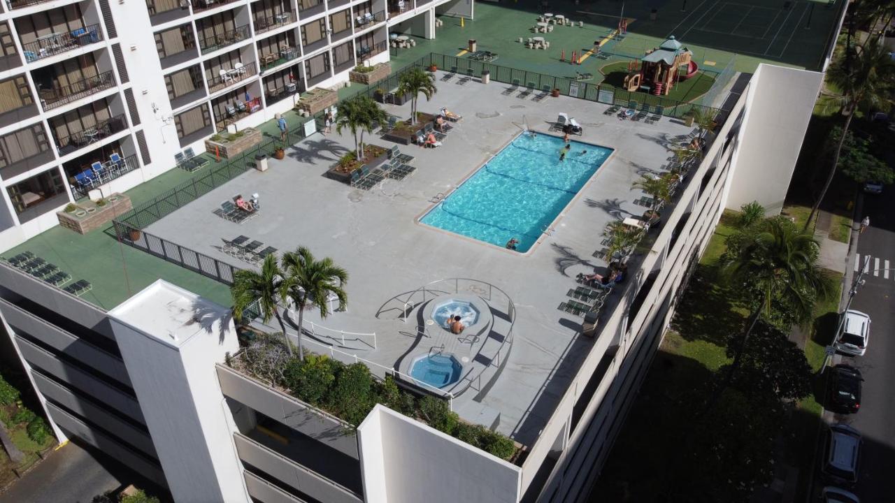 Cozy Waikiki Getaway, Stroll To Beach With Free Parking Honolulu Extérieur photo