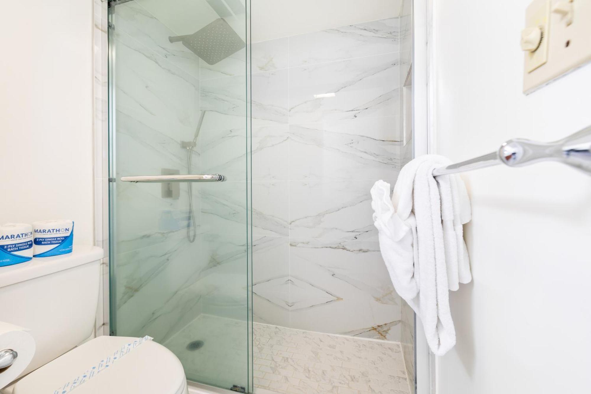 Cozy Waikiki Getaway, Stroll To Beach With Free Parking Honolulu Extérieur photo