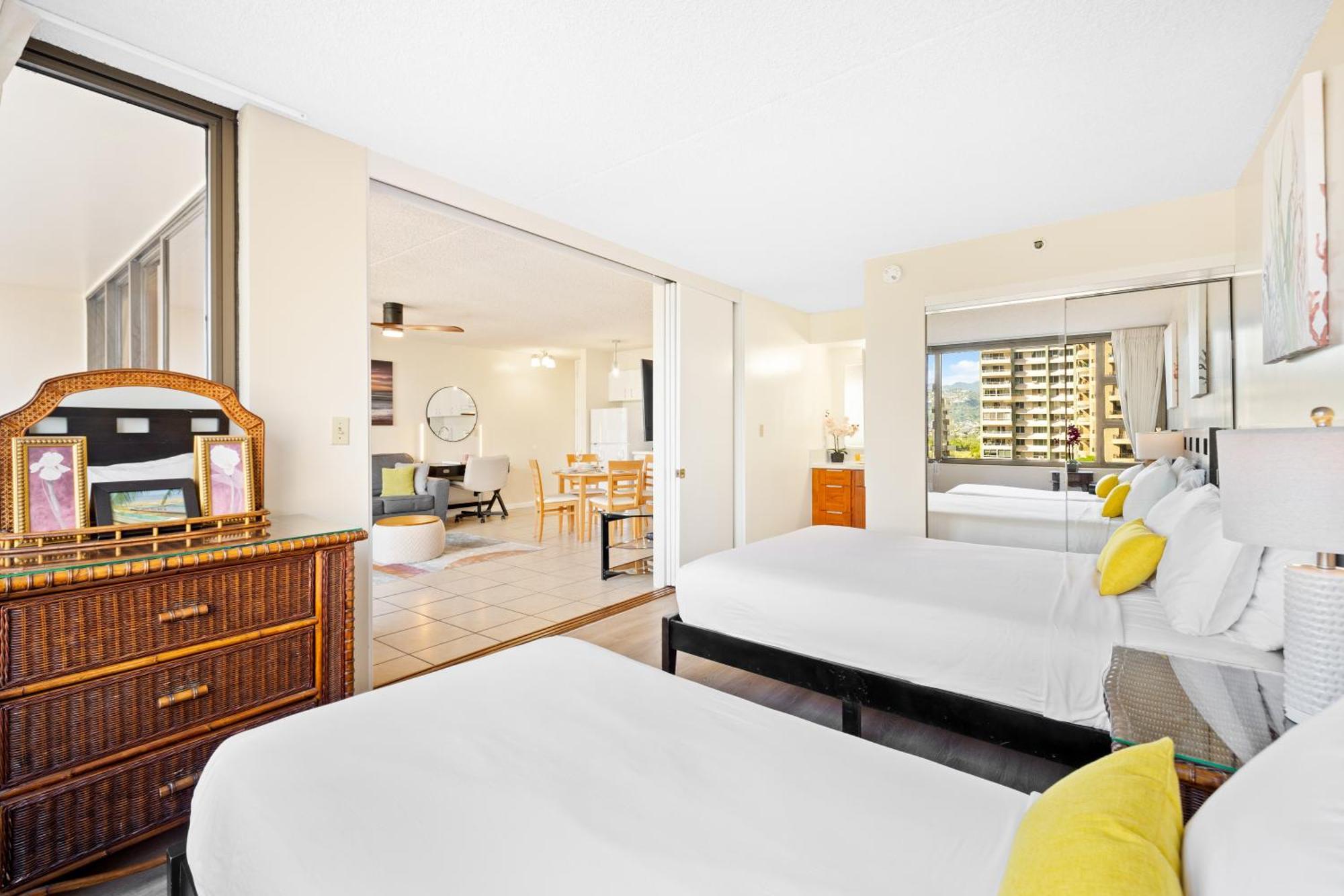 Cozy Waikiki Getaway, Stroll To Beach With Free Parking Honolulu Extérieur photo