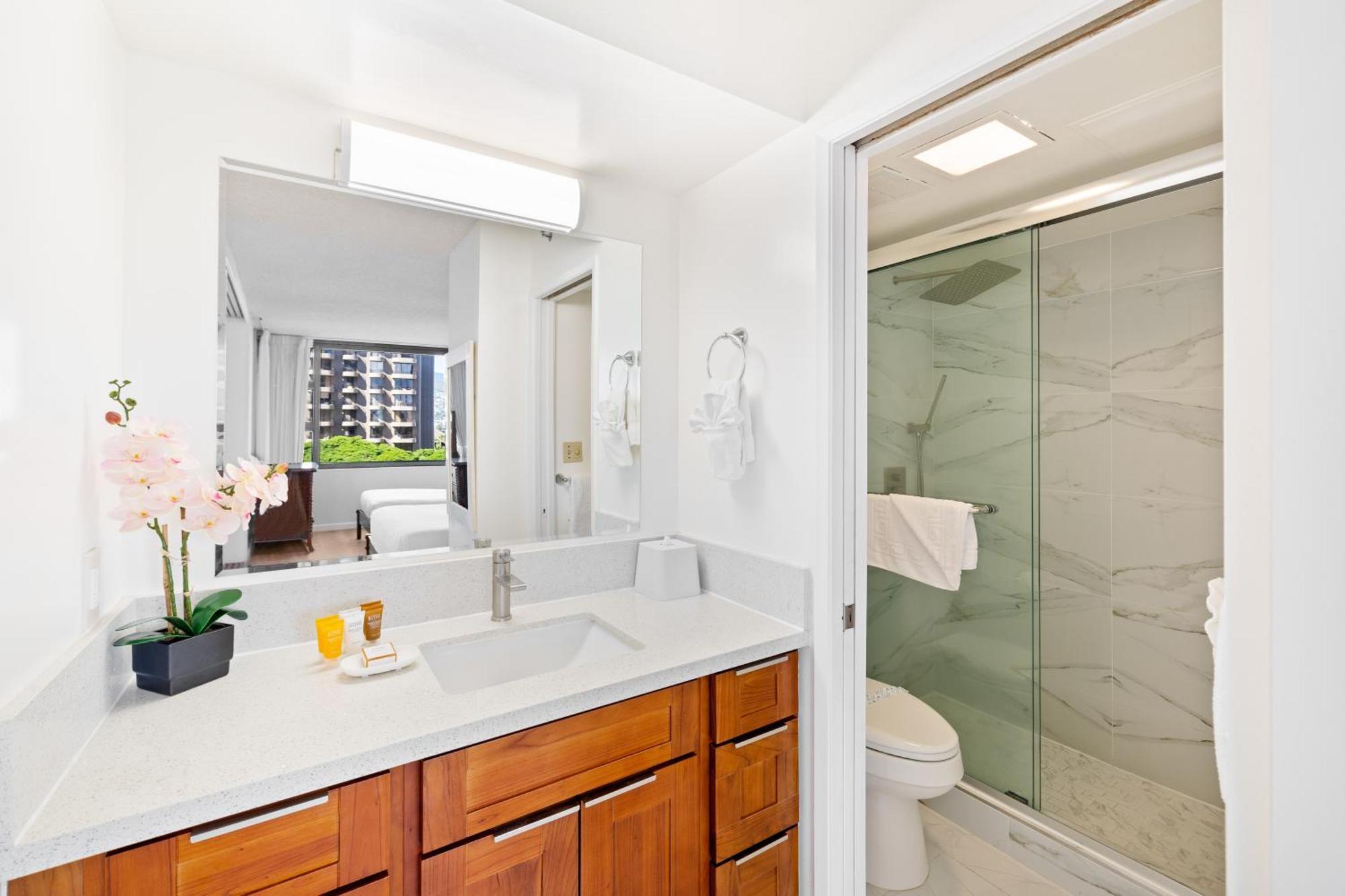 Cozy Waikiki Getaway, Stroll To Beach With Free Parking Honolulu Extérieur photo