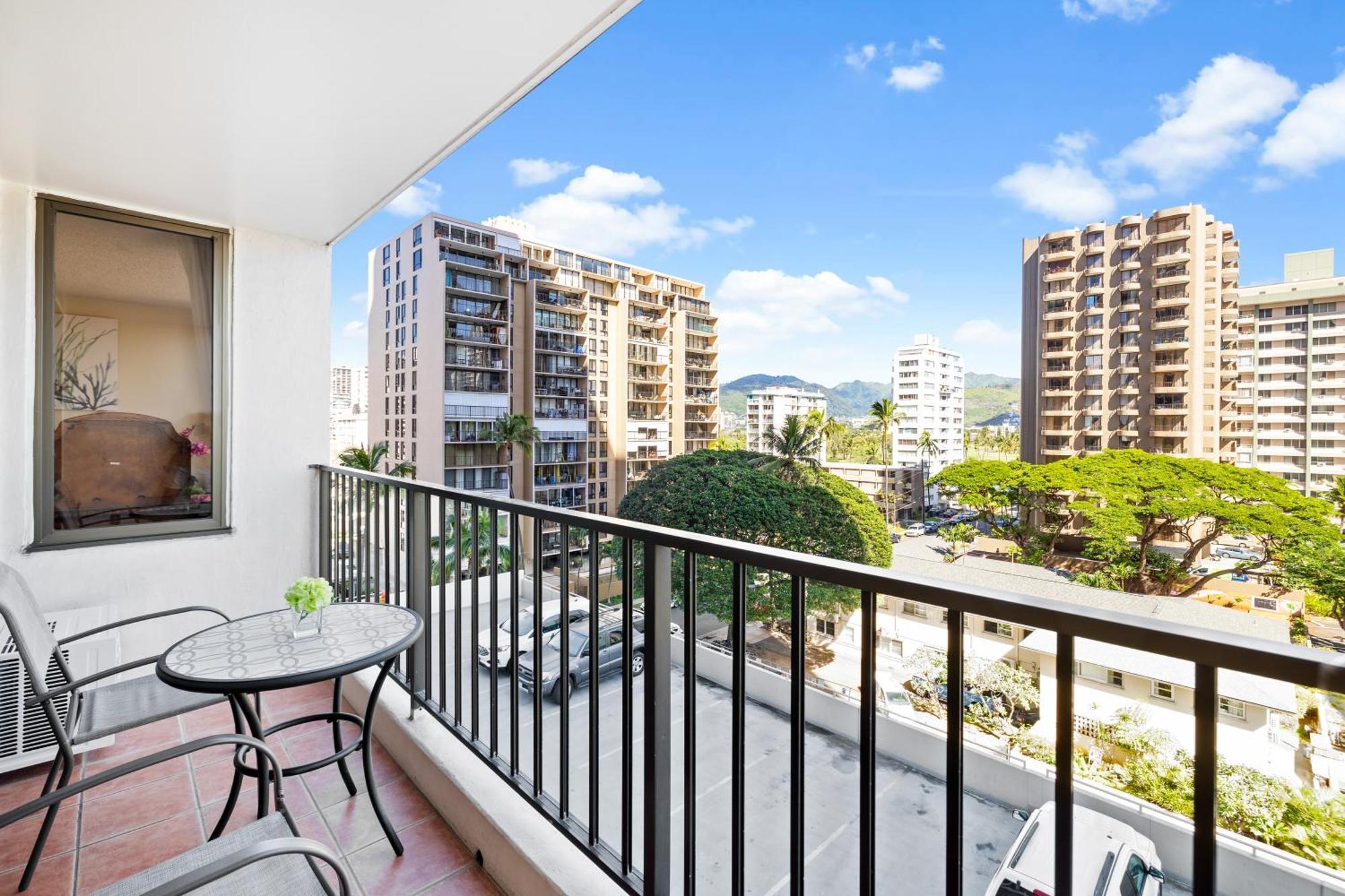 Cozy Waikiki Getaway, Stroll To Beach With Free Parking Honolulu Extérieur photo